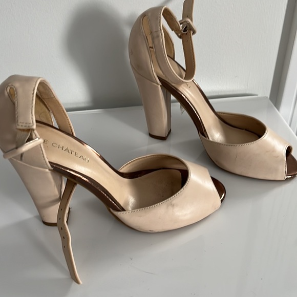 Le Chateau heels size 6 - Picture 2 of 5